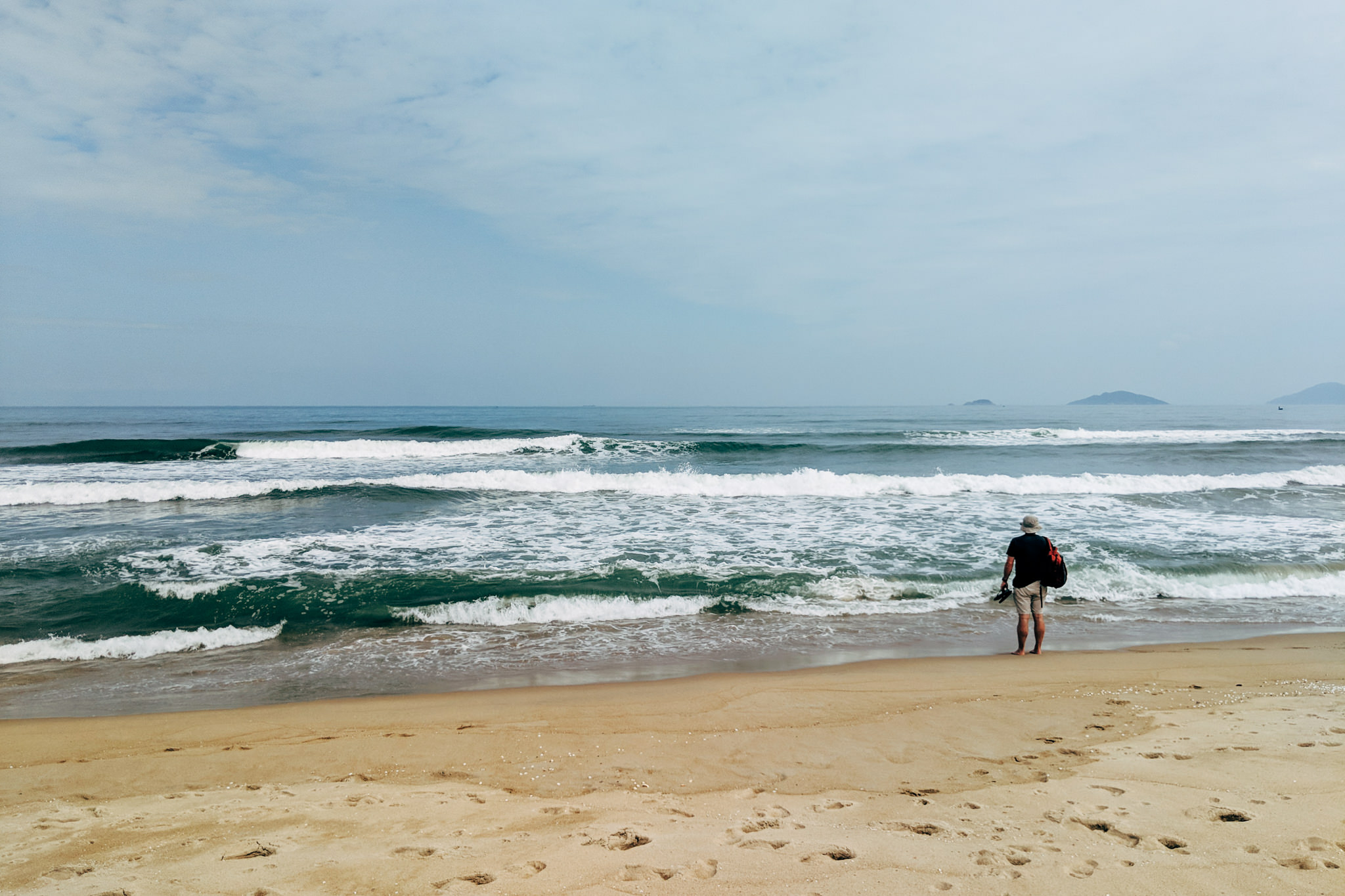 an-bang-beach-vietnam-03