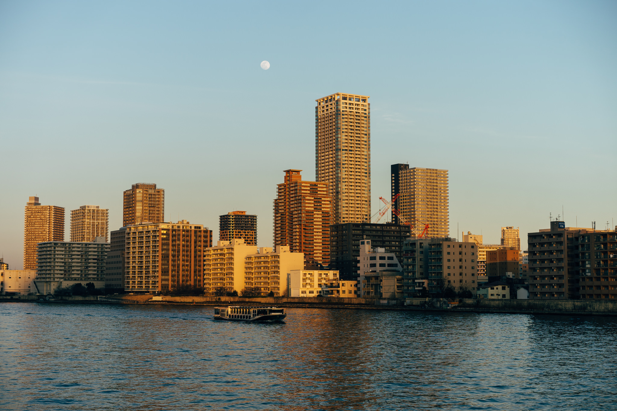 River Moon Tokyo Boat