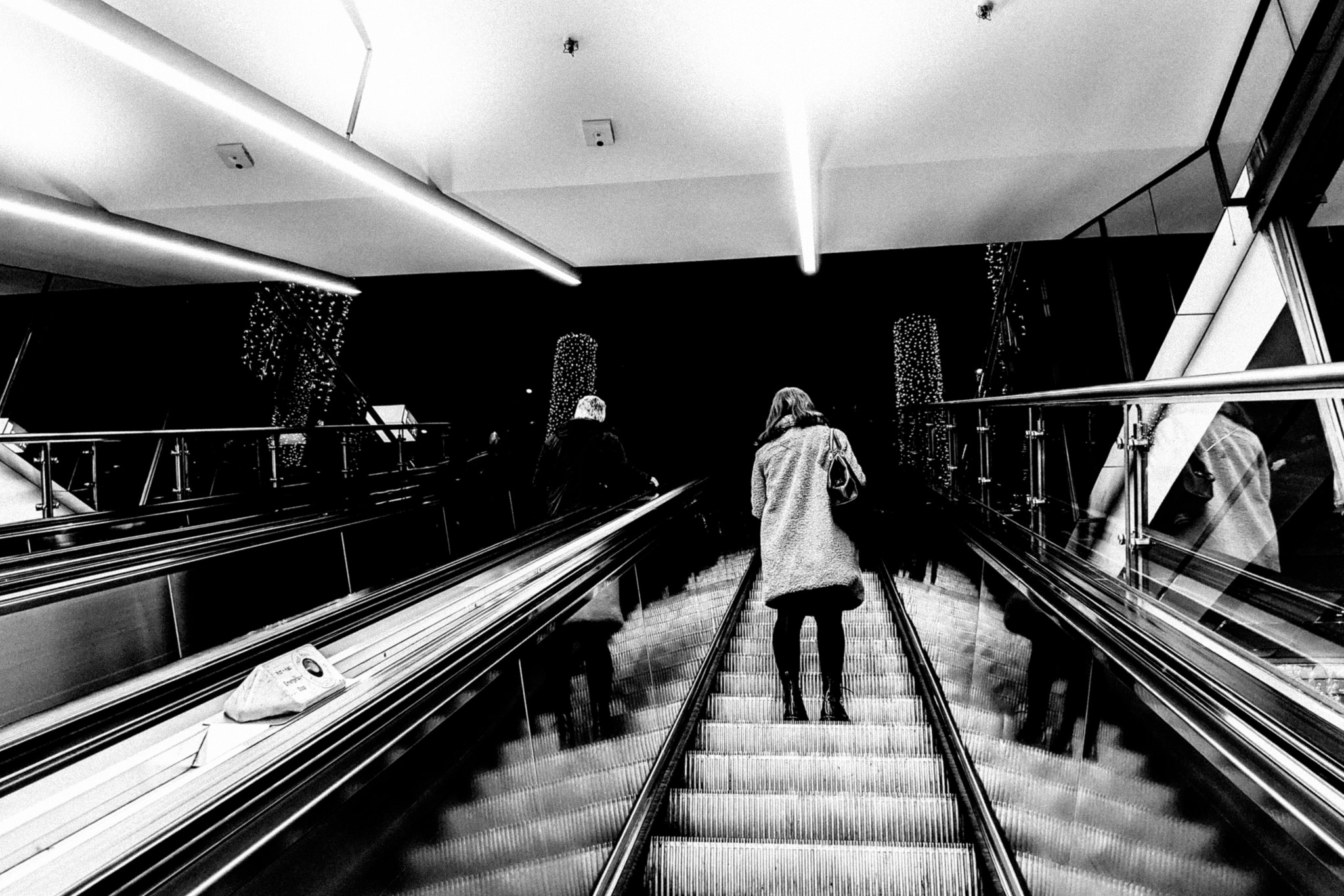 stairs-street-photography-escalator