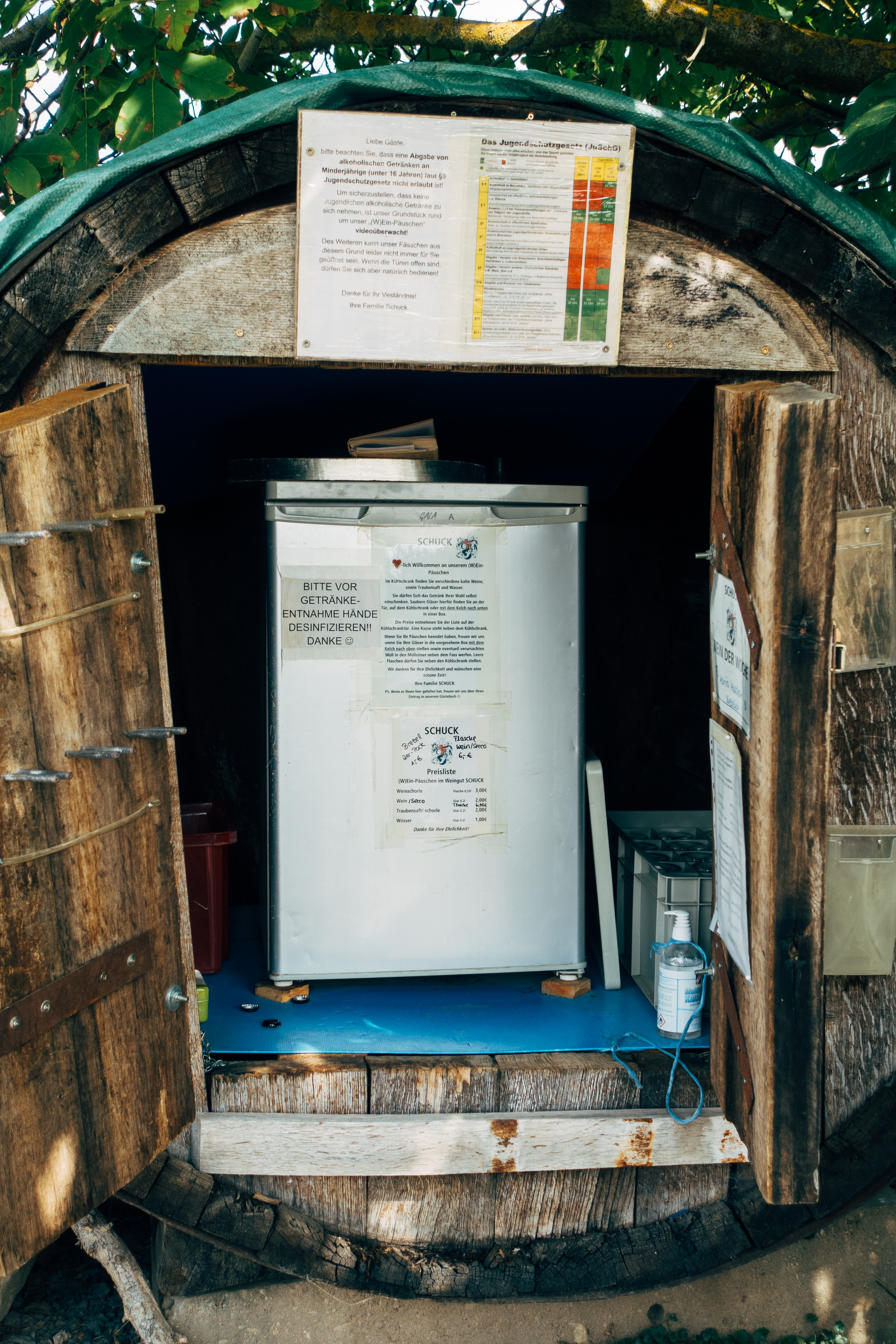 vine-station-drink-fridge