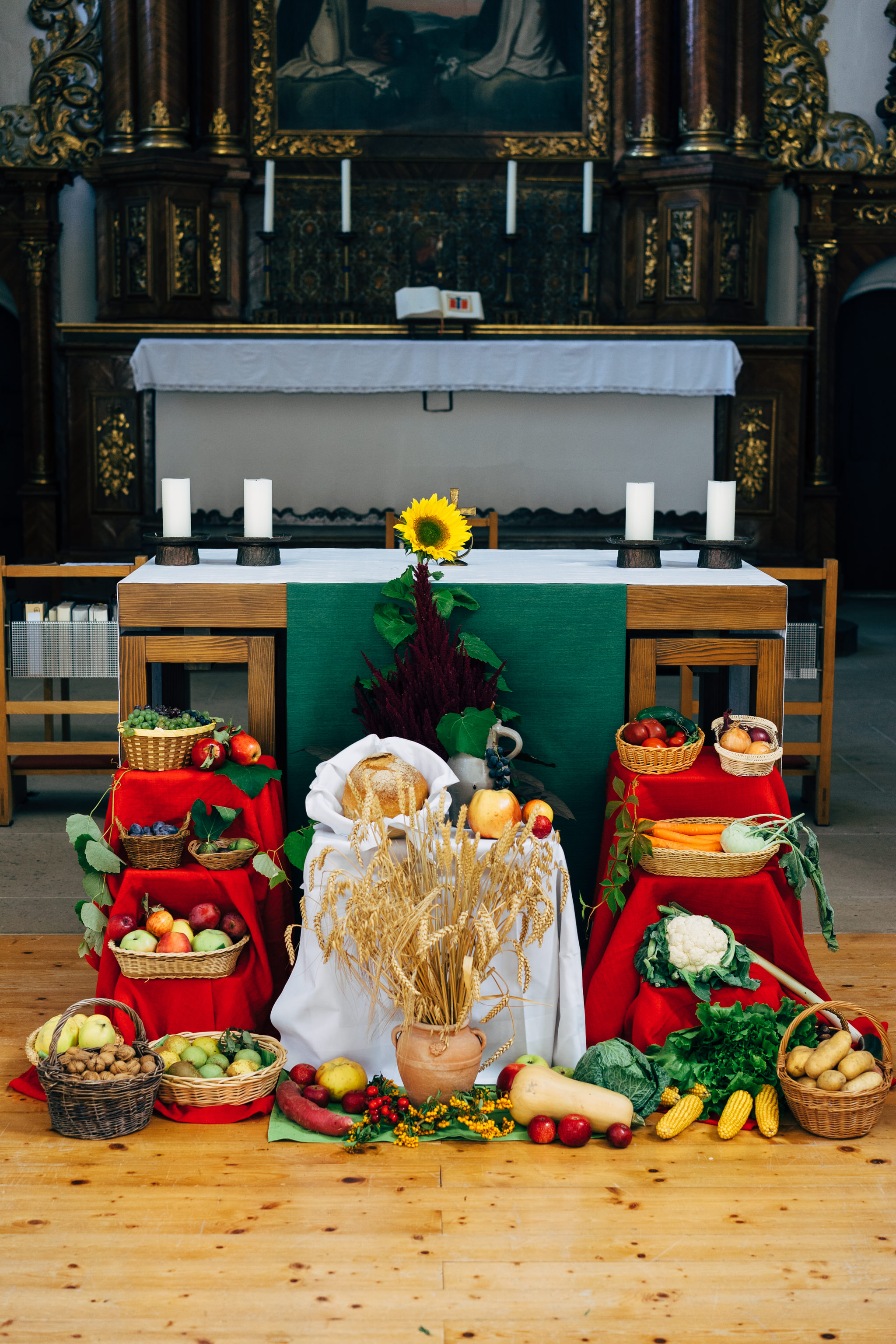 Celebrating the harvest festival in Germany • VIARAMI