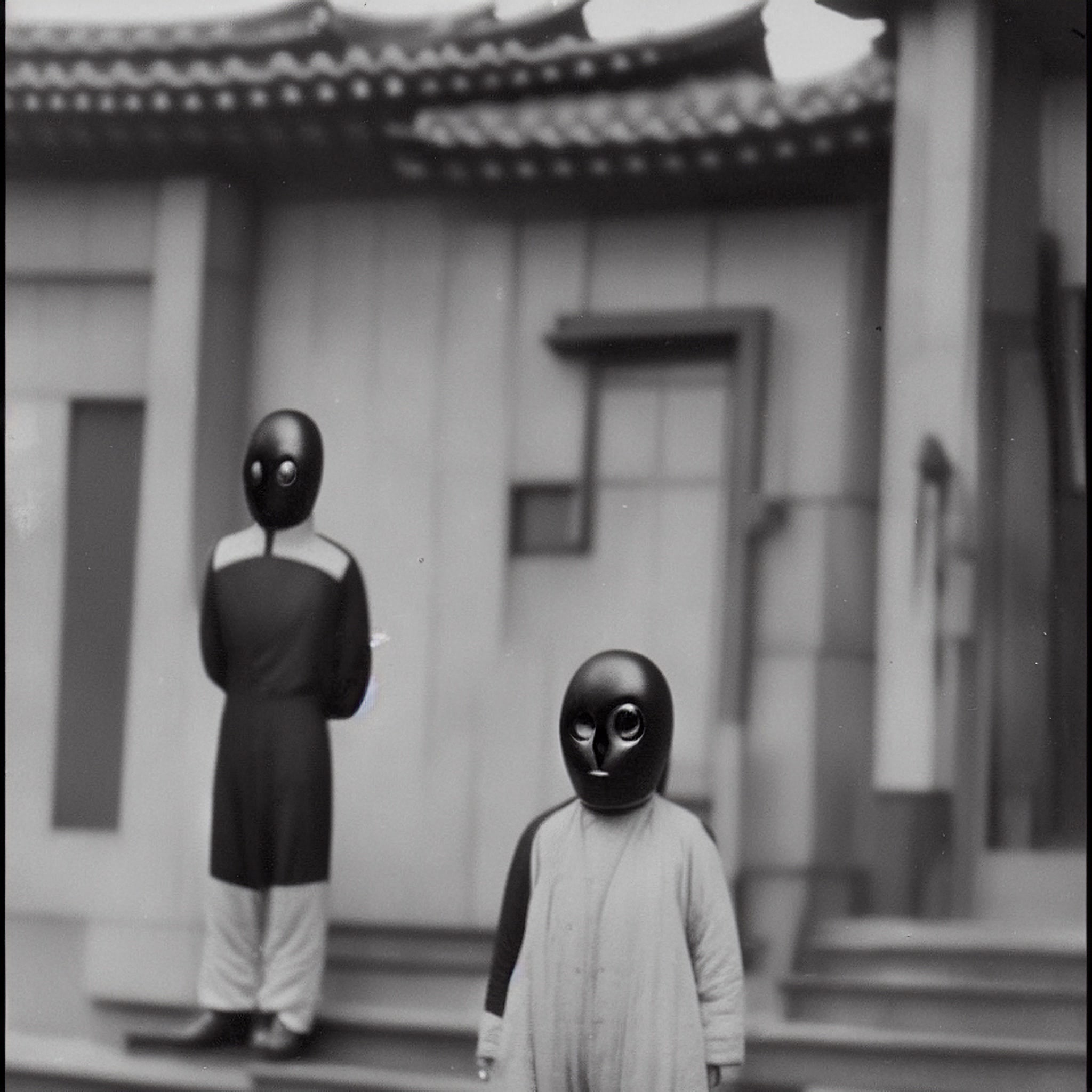 alien-south-korea-founding-hoax-black-white