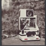 Polaroid-picture-taken-in-the-1980s-eluu