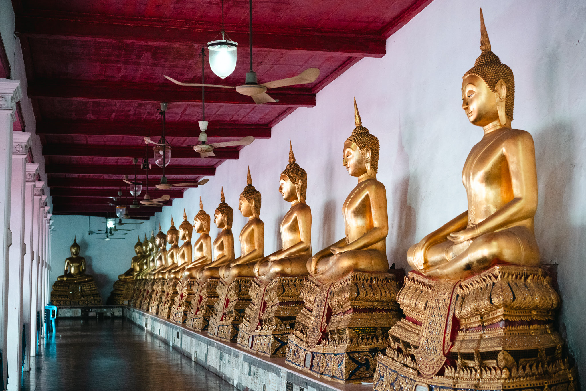 bangkok-wat-temple-statue