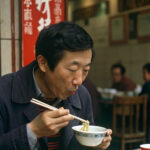 eating-ramen-china-chengdu