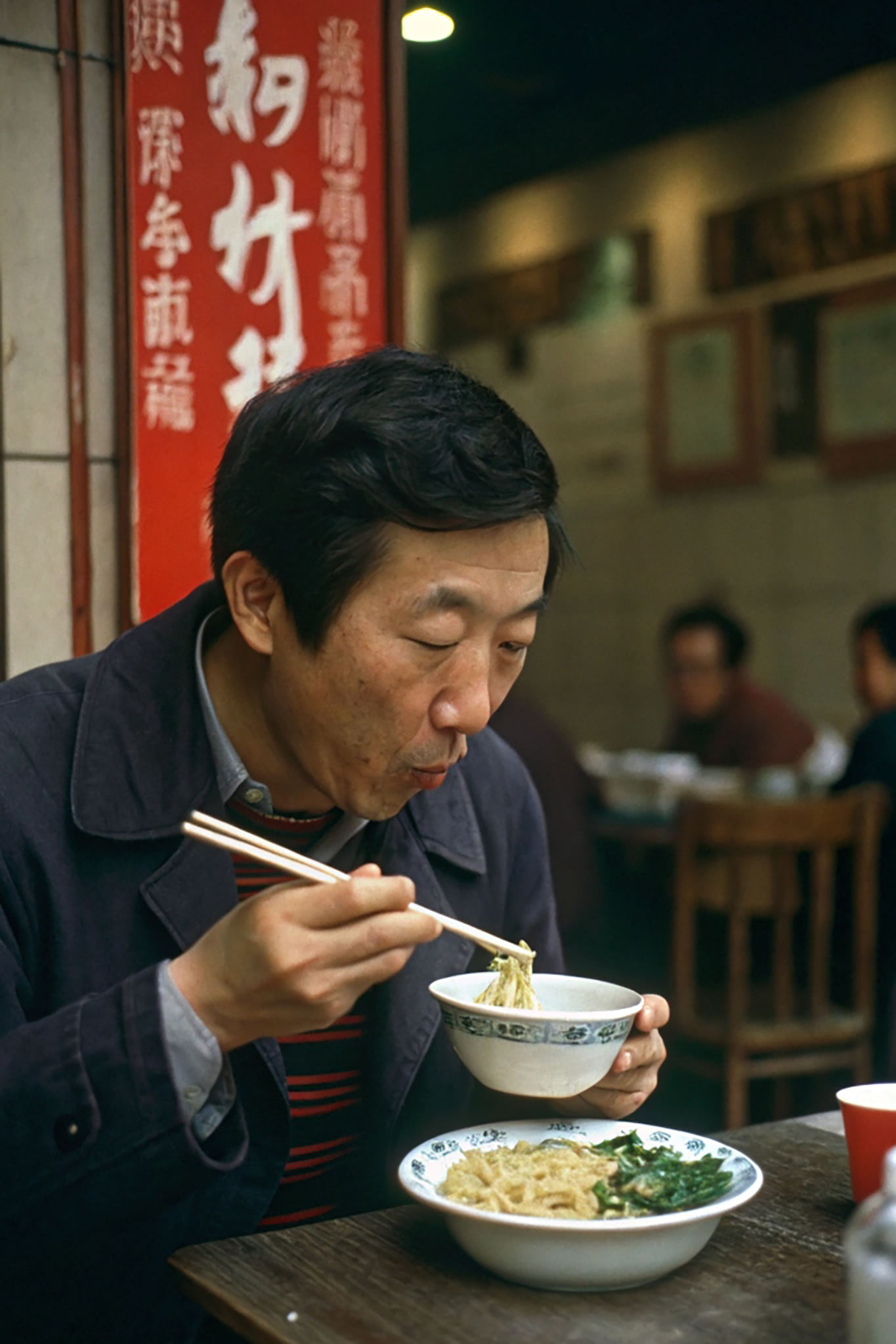 eating-ramen-china-chengdu